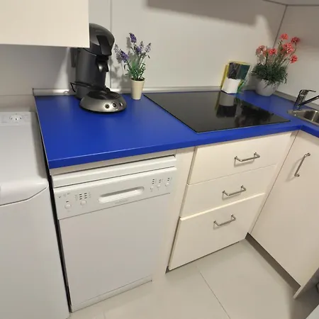 Rnet - Rhc 2712 Center Roses