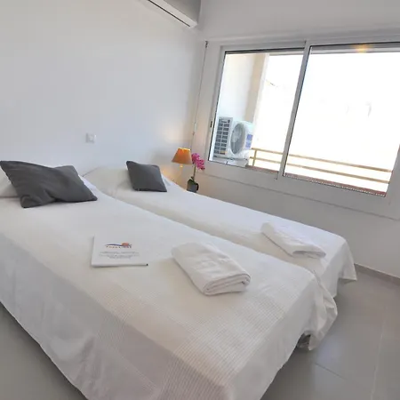 Apartment Rnet - Rhc 2712 Center *