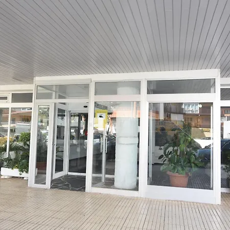 Rnet - Rhc 2712 Center Apartment *